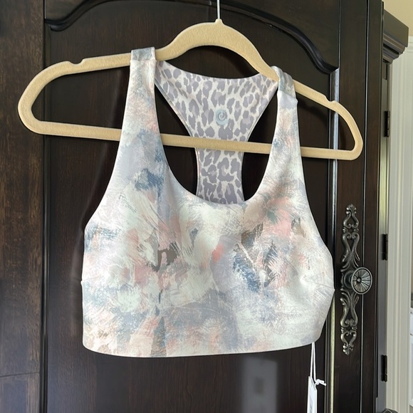 Johnny was calme endurance reversible sports bra - Picture 9 of 11